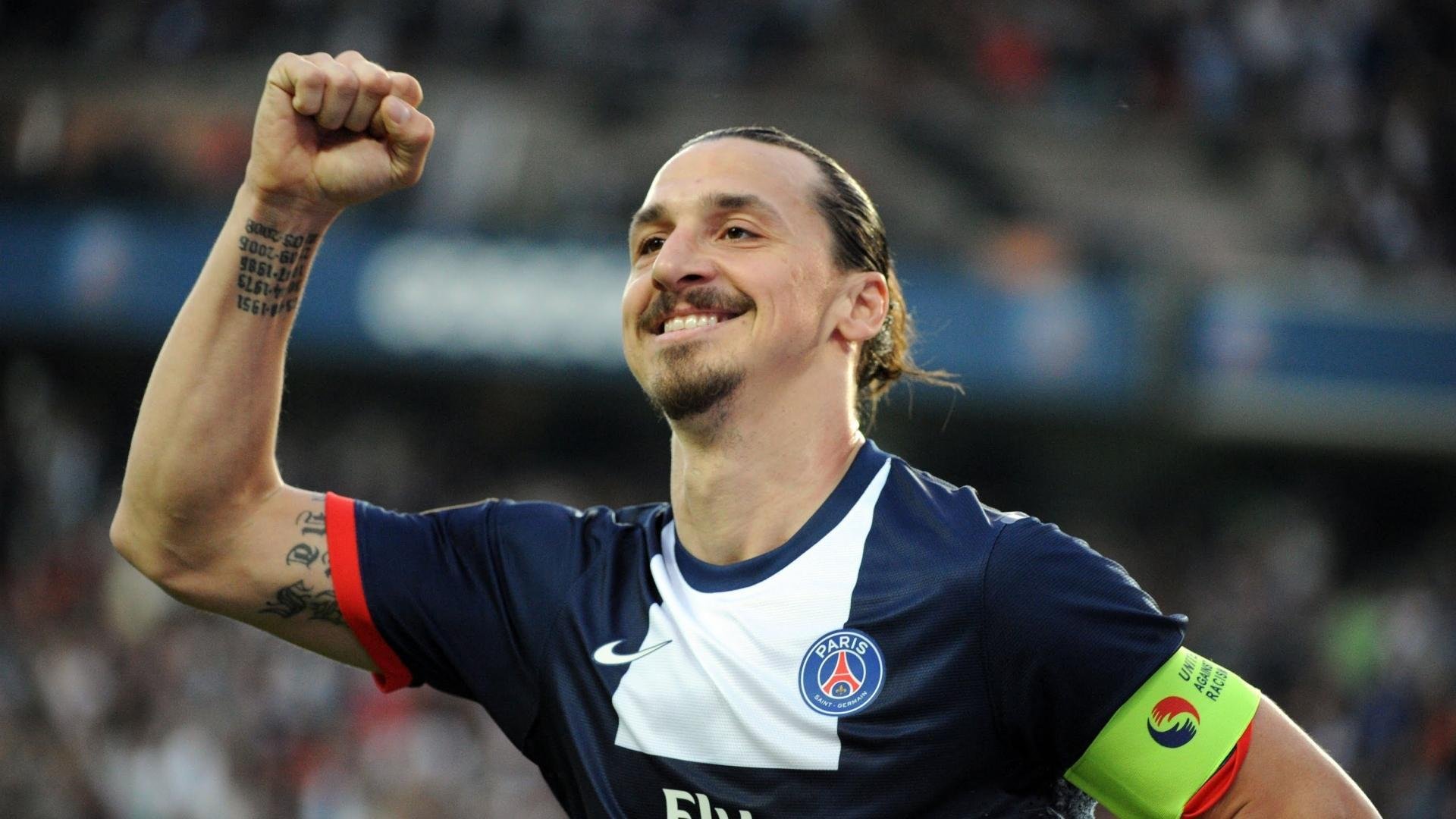 德甲争冠战焦点战，那不勒斯生死战取胜克罗地亚，欧洲足球的平行叙事